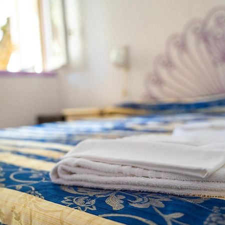Hotel Paola Carloforte  Luaran gambar