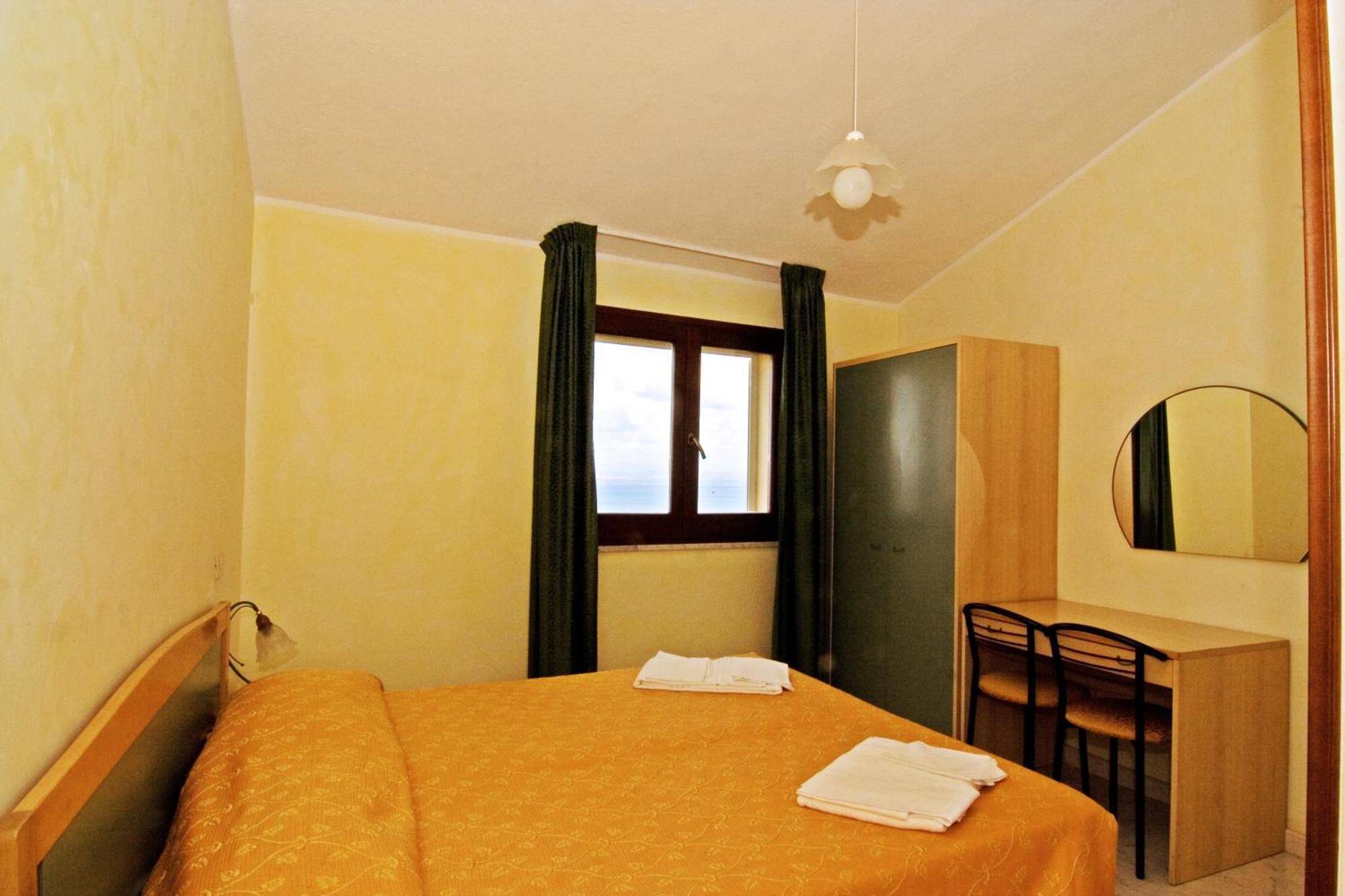 Hotel Paola Carloforte  Luaran gambar