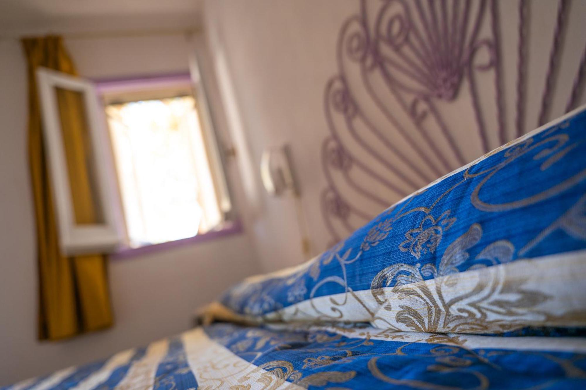 Hotel Paola Carloforte  Luaran gambar